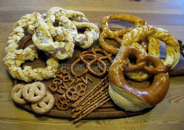 nguon-goc-banh-pretzel